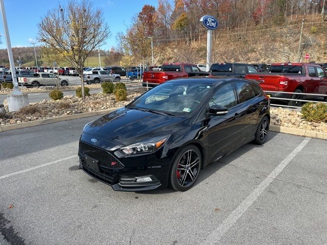 2018 Ford Focus ST