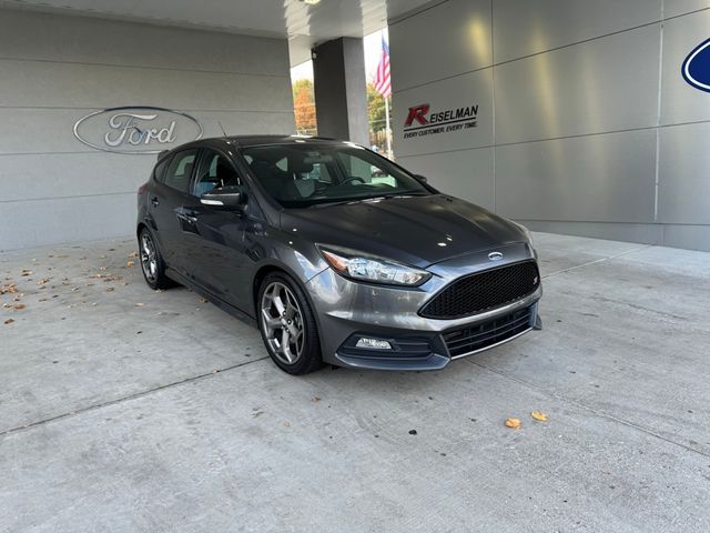 2018 Ford Focus ST