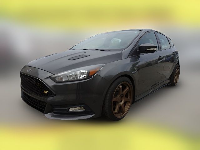 2018 Ford Focus ST