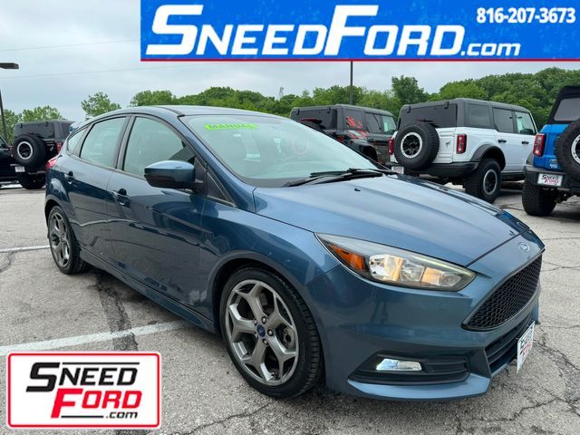 2018 Ford Focus ST