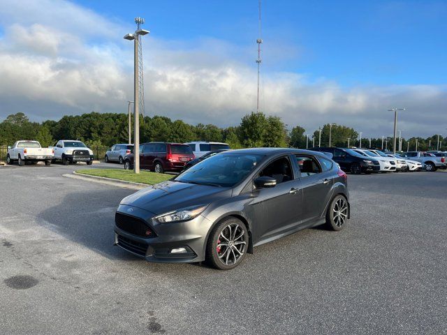 2018 Ford Focus ST