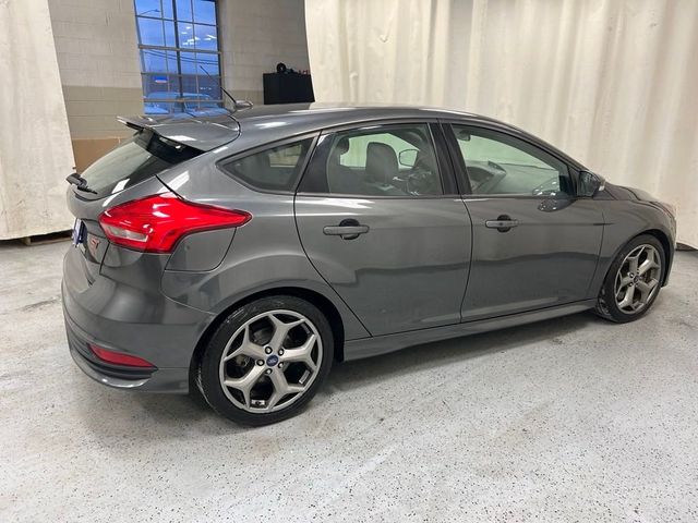 2018 Ford Focus ST