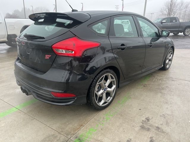 2018 Ford Focus ST