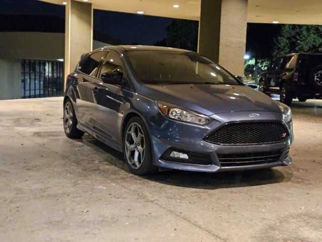 2018 Ford Focus ST