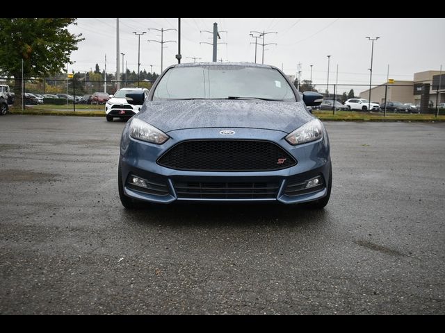 2018 Ford Focus ST