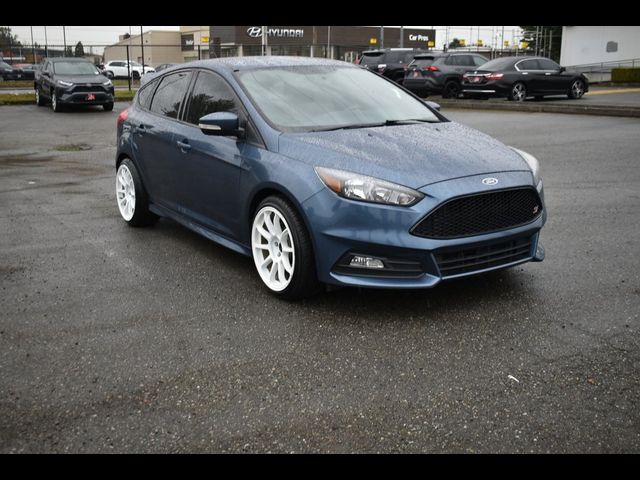 2018 Ford Focus ST