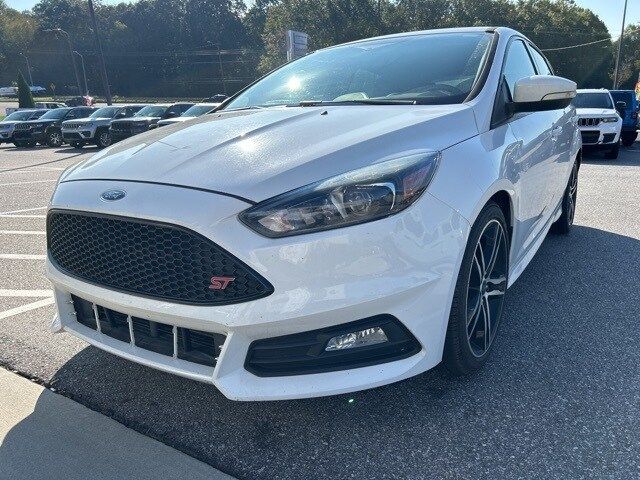 2018 Ford Focus ST