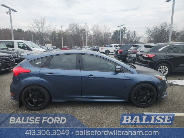 2018 Ford Focus ST