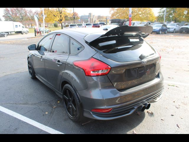 2018 Ford Focus ST