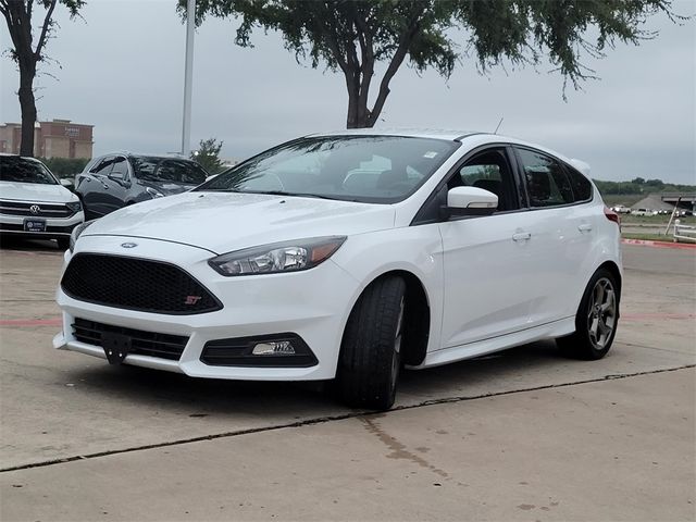 2018 Ford Focus ST