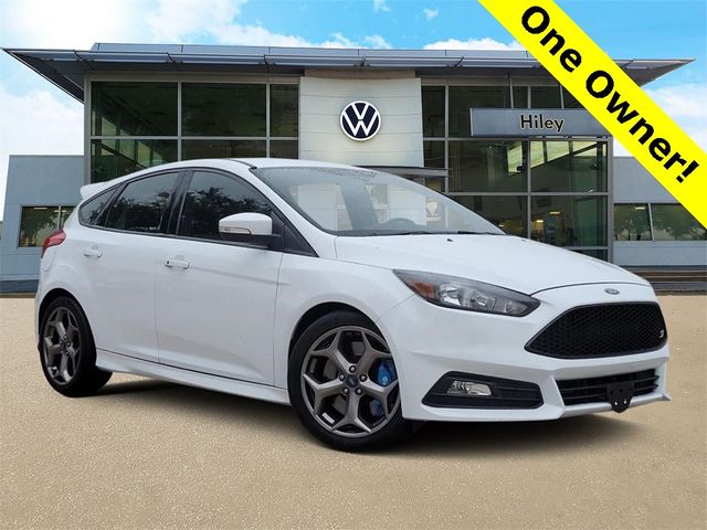 2018 Ford Focus ST