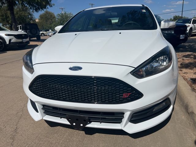 2018 Ford Focus ST