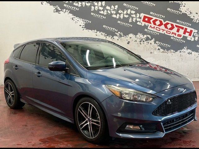 2018 Ford Focus ST