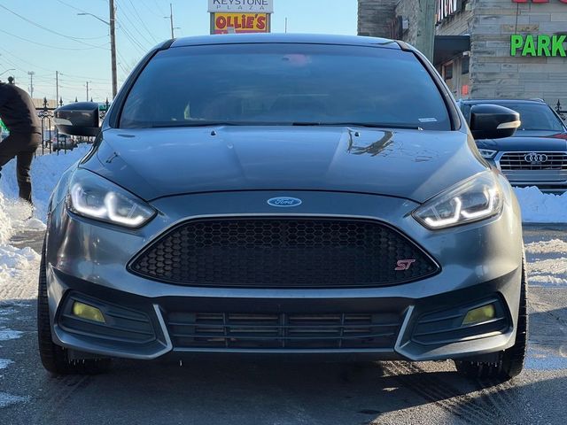 2018 Ford Focus ST