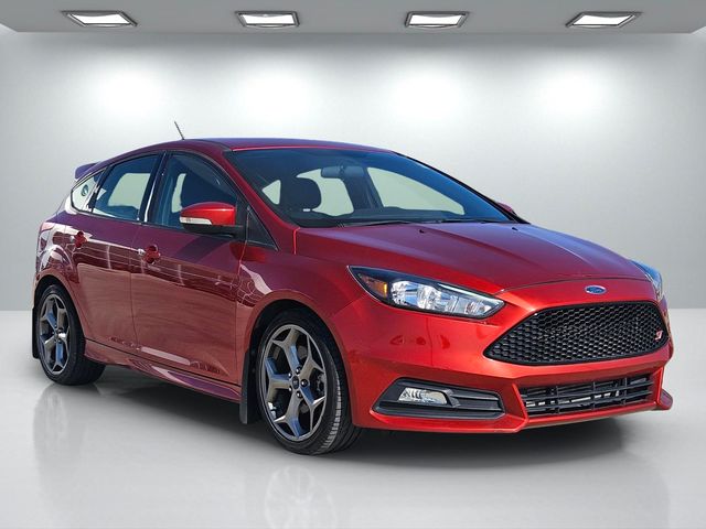 2018 Ford Focus ST