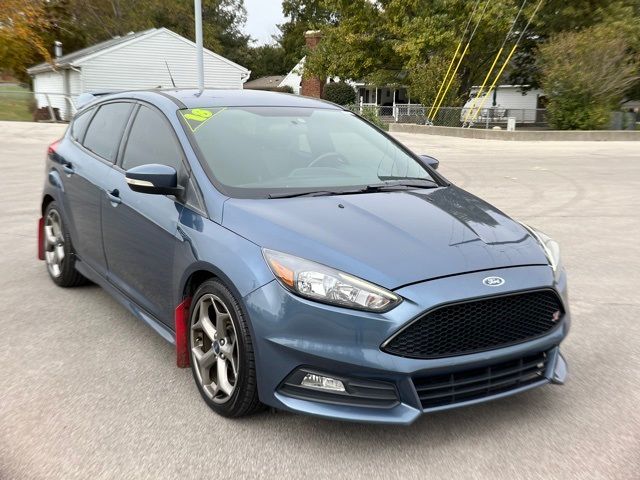 2018 Ford Focus ST