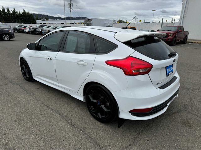 2018 Ford Focus ST