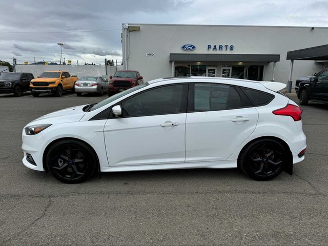 2018 Ford Focus ST