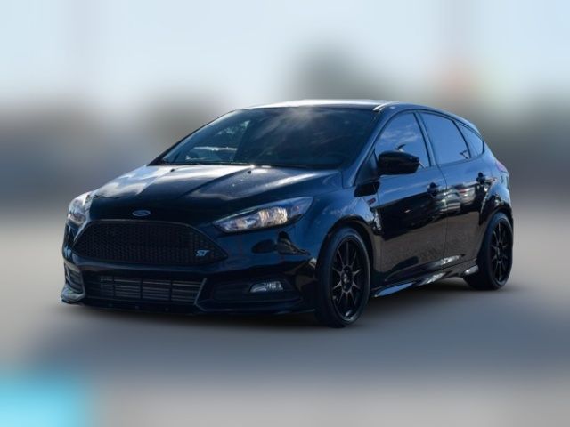 2018 Ford Focus ST