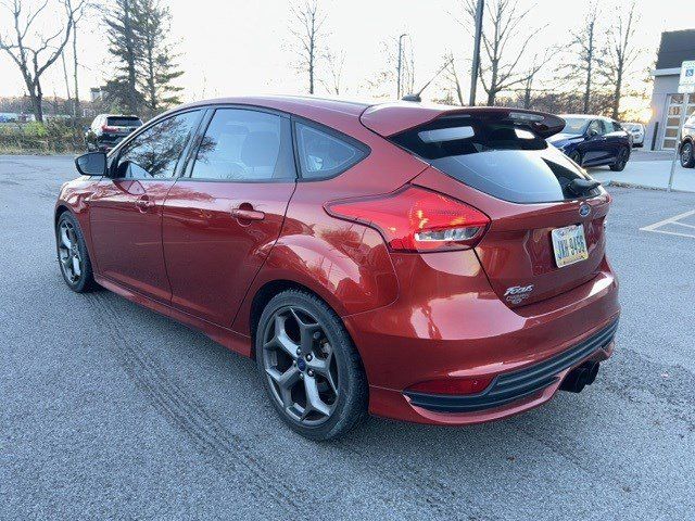 2018 Ford Focus ST