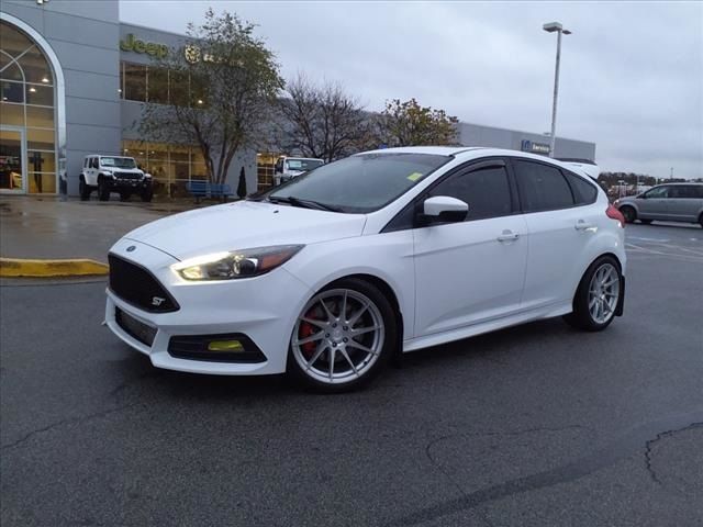 2018 Ford Focus ST