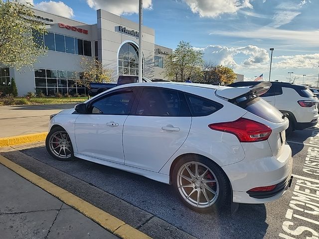 2018 Ford Focus ST