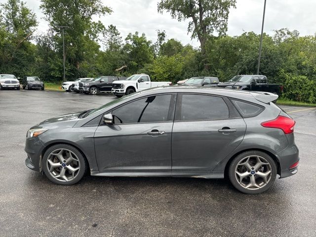 2018 Ford Focus ST