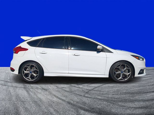 2018 Ford Focus ST