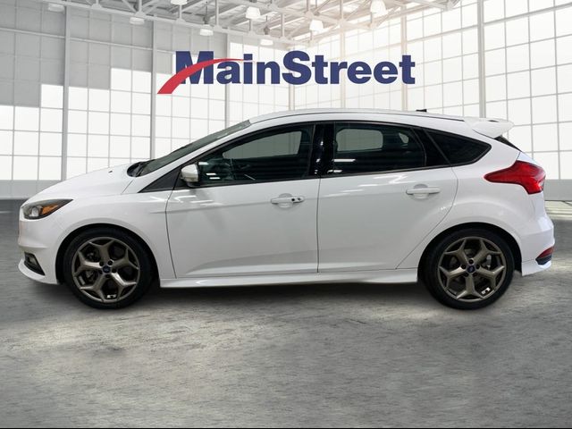 2018 Ford Focus ST