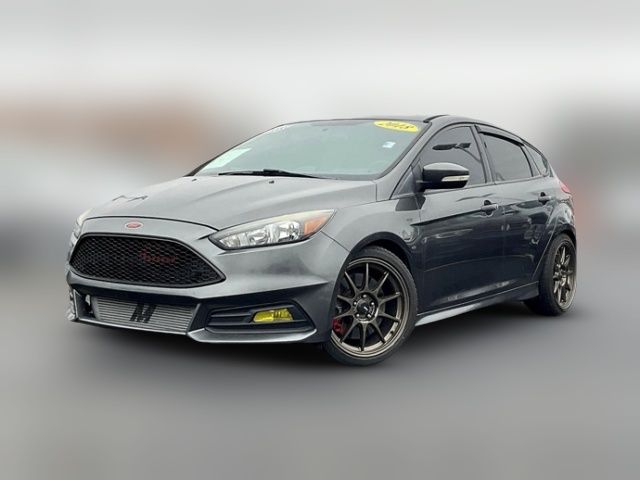 2018 Ford Focus ST