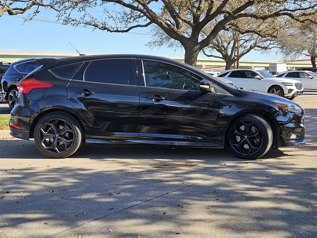 2018 Ford Focus ST