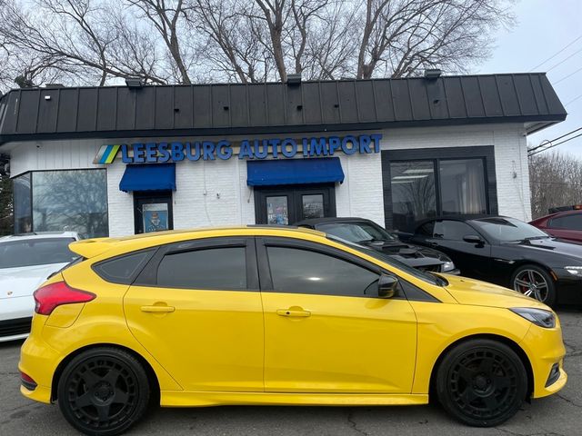 2018 Ford Focus ST