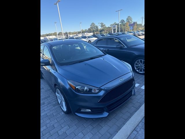 2018 Ford Focus ST