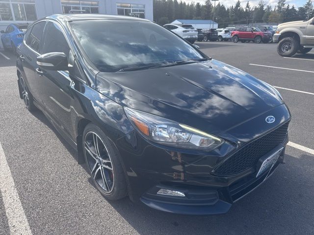 2018 Ford Focus ST