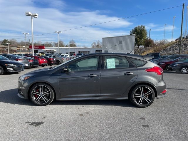 2018 Ford Focus ST