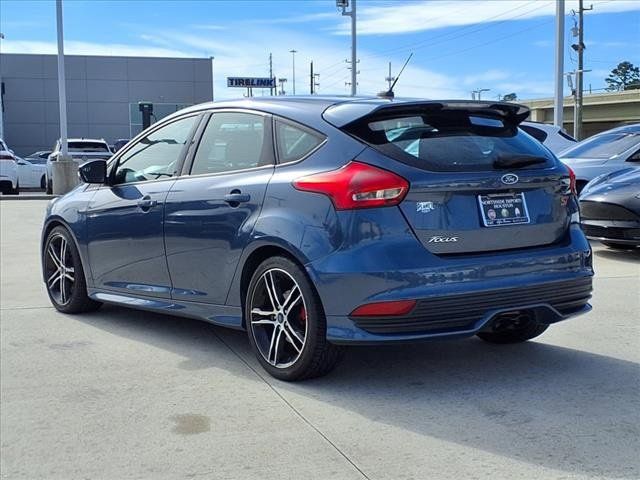 2018 Ford Focus ST