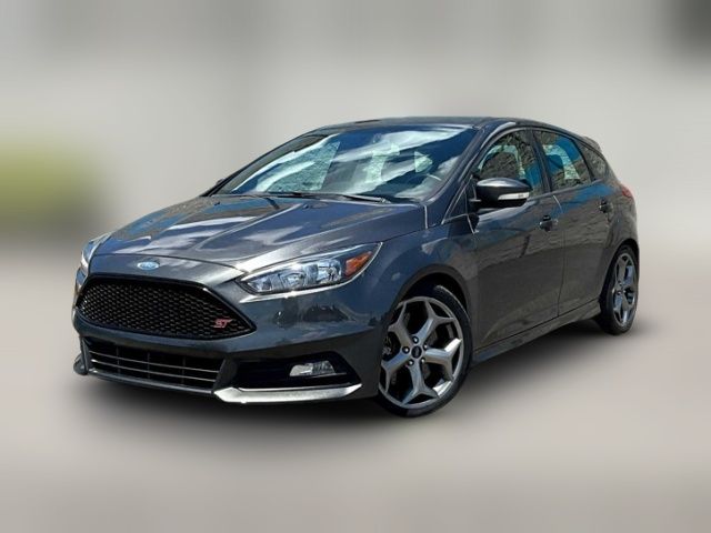 2018 Ford Focus ST