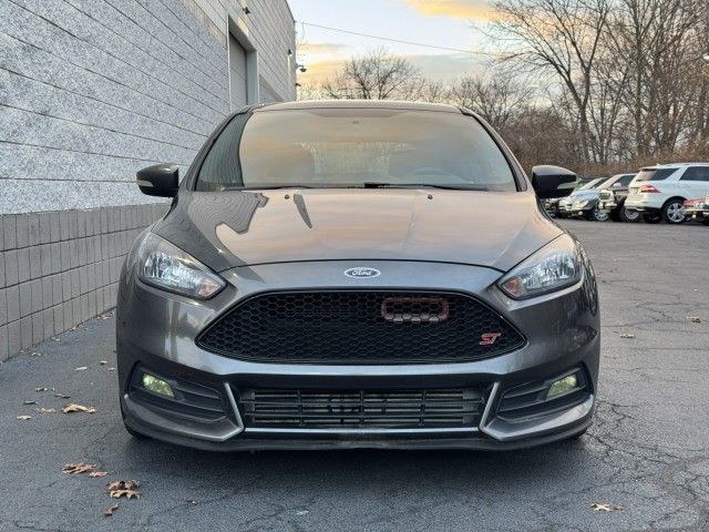 2018 Ford Focus ST