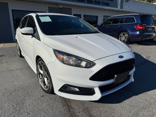 2018 Ford Focus ST