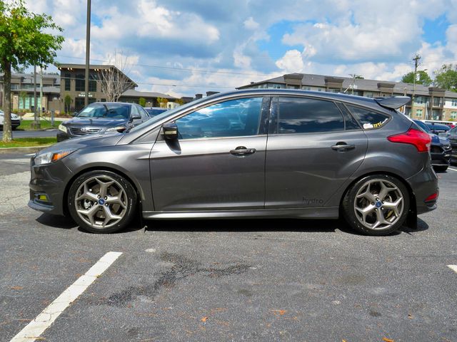 2018 Ford Focus ST