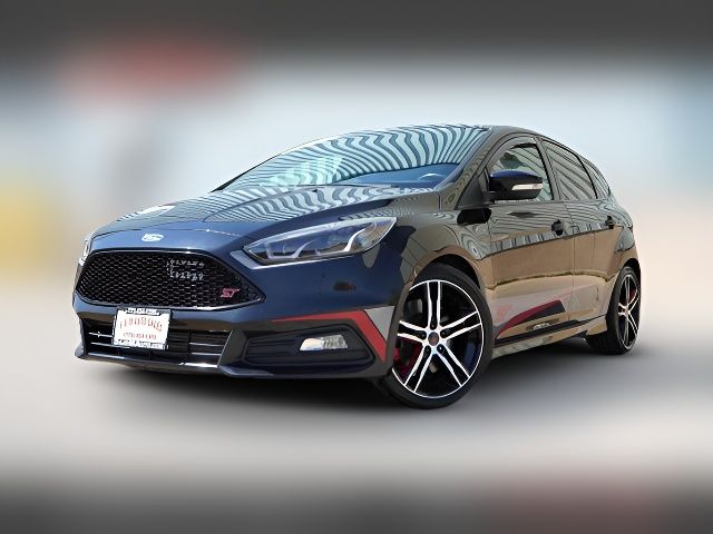 2018 Ford Focus ST