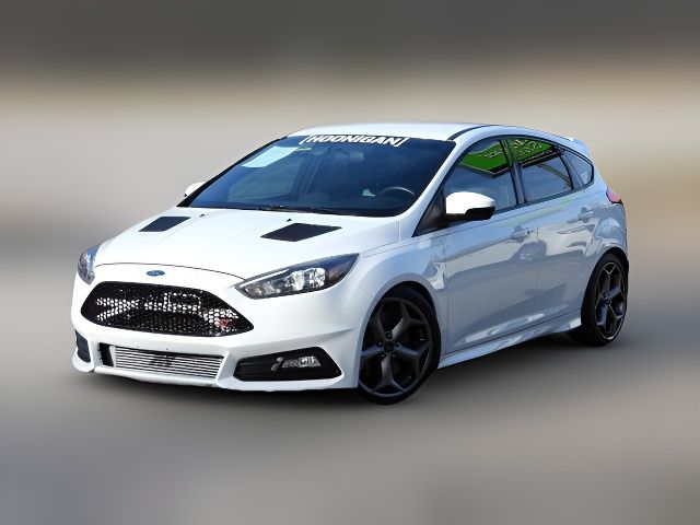 2018 Ford Focus ST