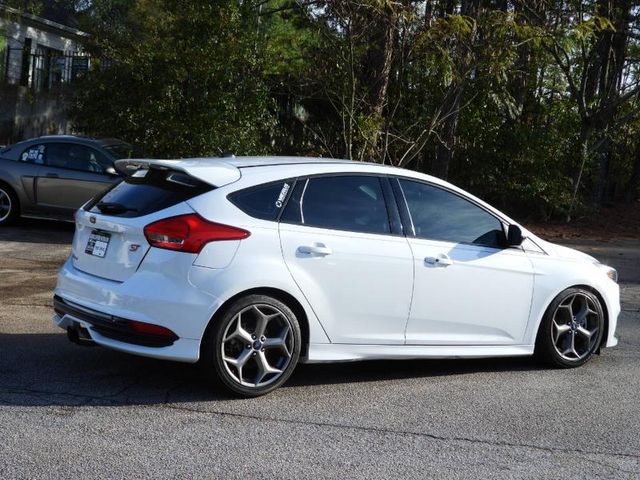 2018 Ford Focus ST