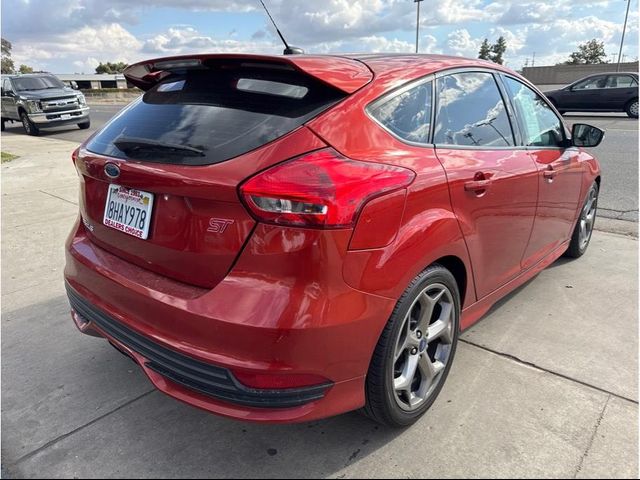 2018 Ford Focus ST