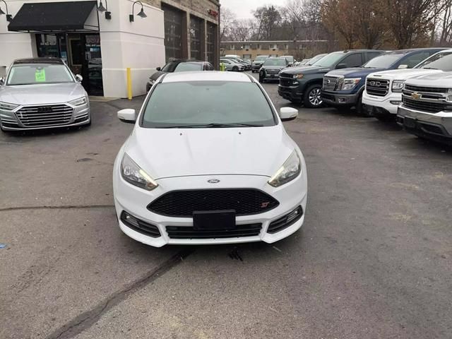 2018 Ford Focus ST