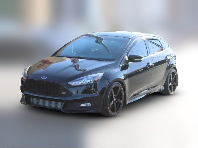 2018 Ford Focus ST