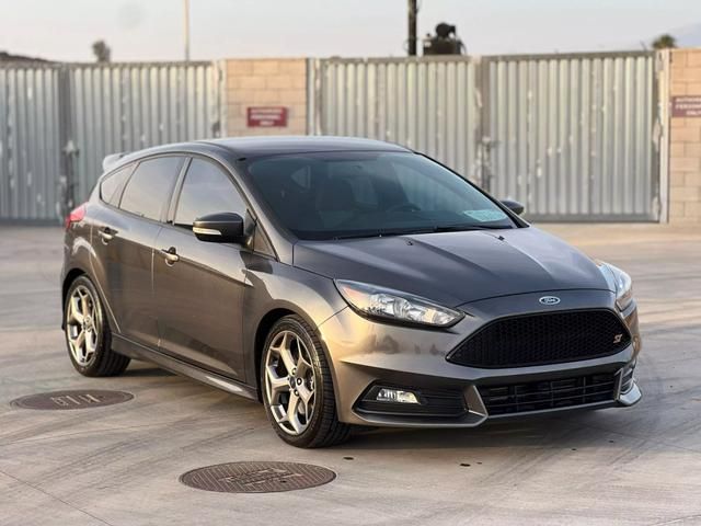 2018 Ford Focus ST