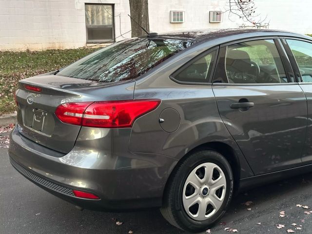 2018 Ford Focus S