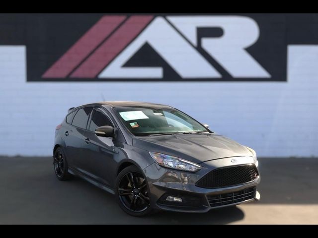 2018 Ford Focus ST