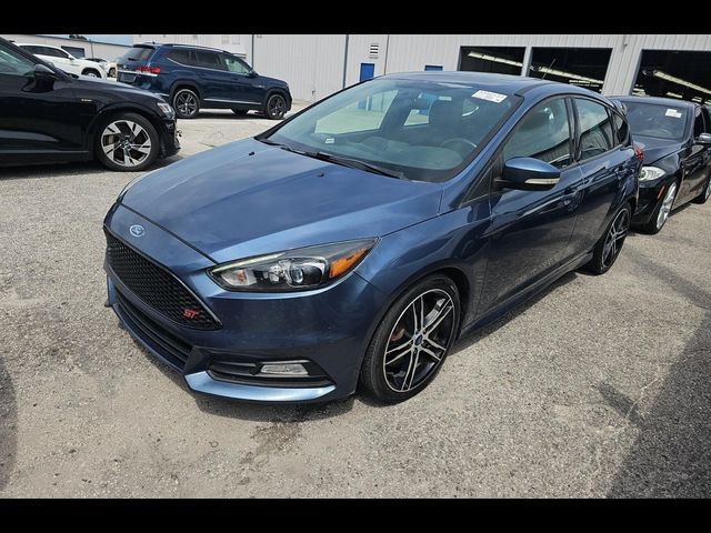 2018 Ford Focus ST